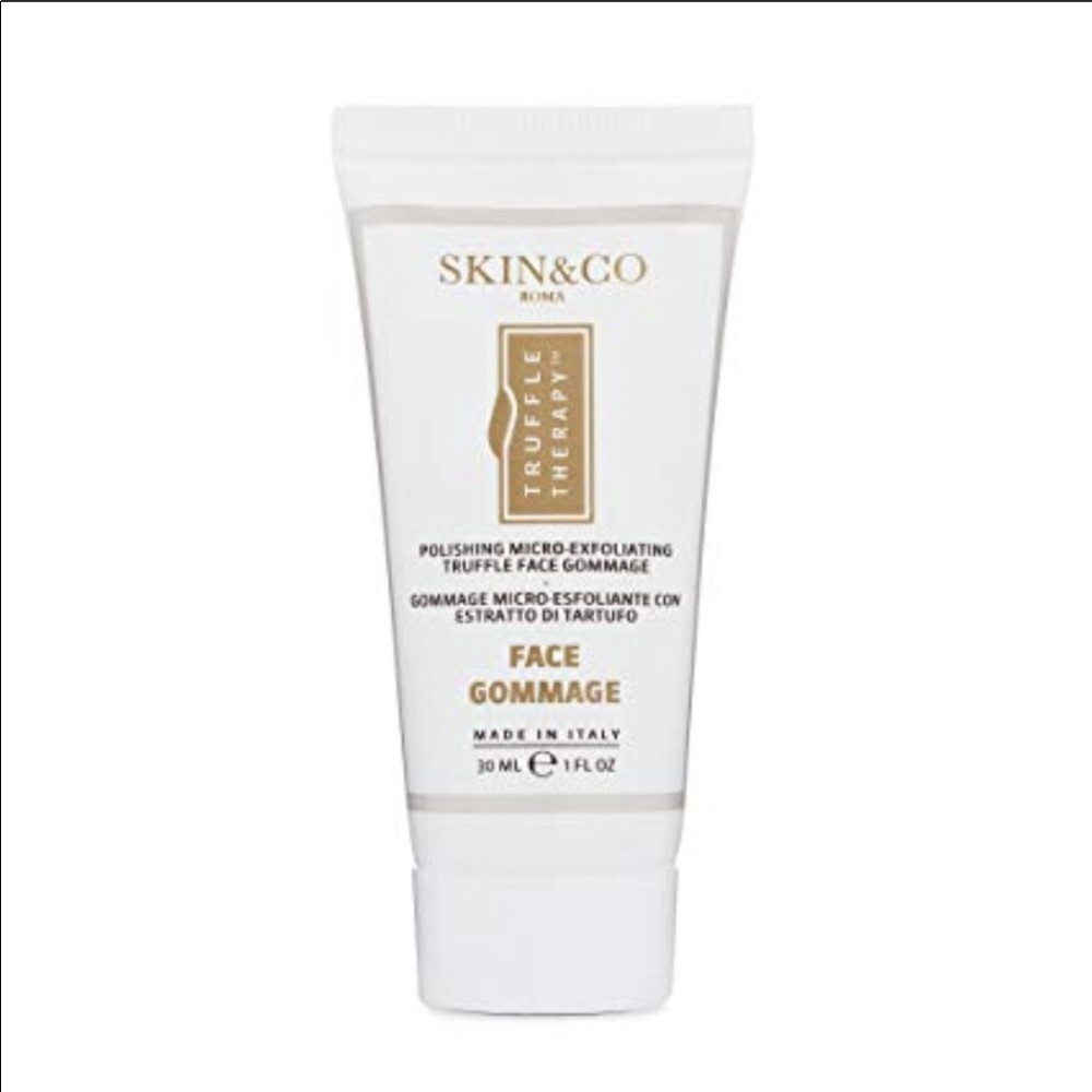 4/$15 Skin & co. Face gommage